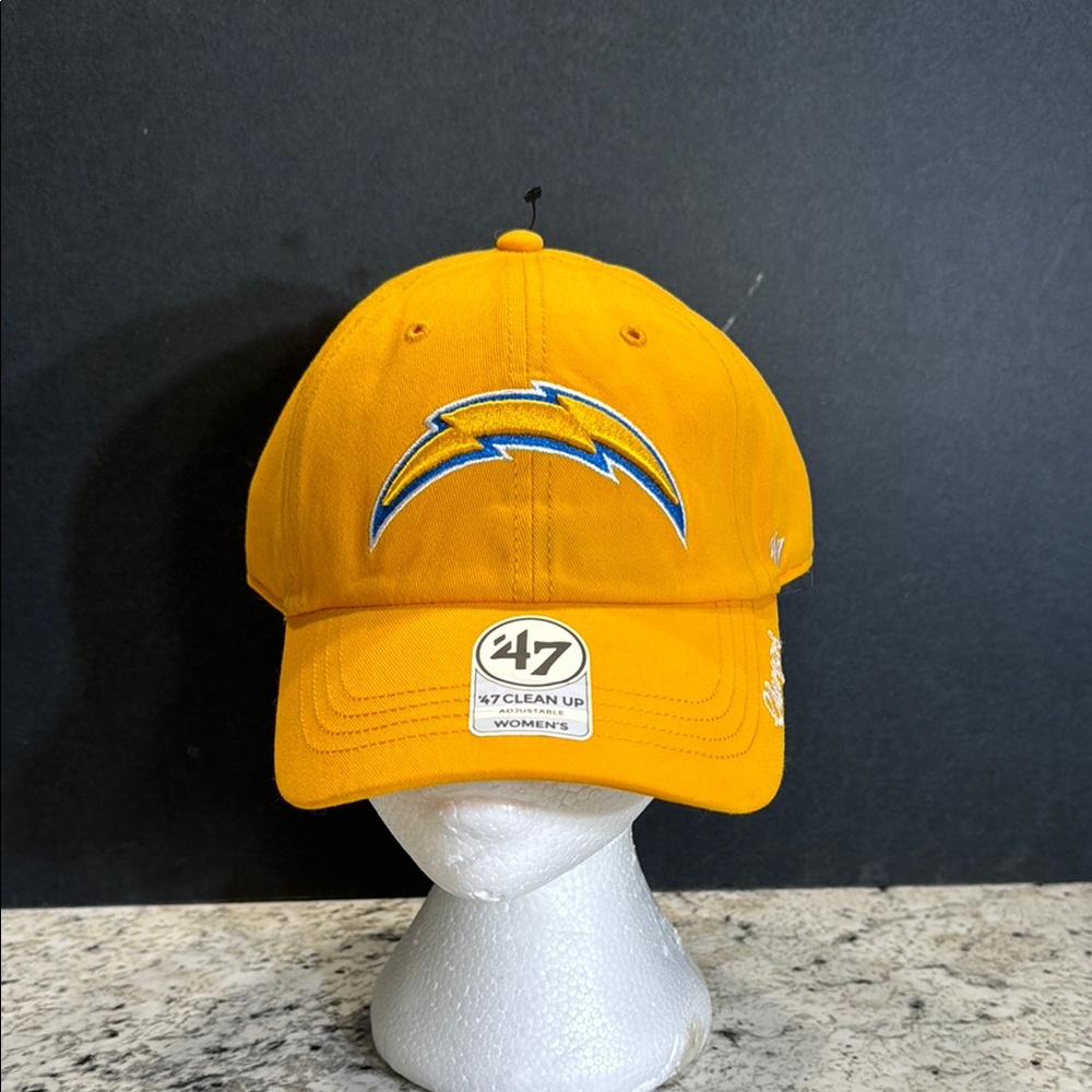 '47 Brand Yellow LA Chargers StrapBack. NWT. Women’s.